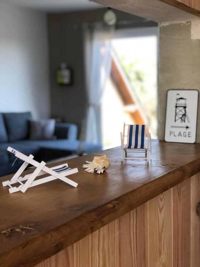 La Maison Penchee, Avec Jardin A 50M De La Plage Asnelles Exterior foto